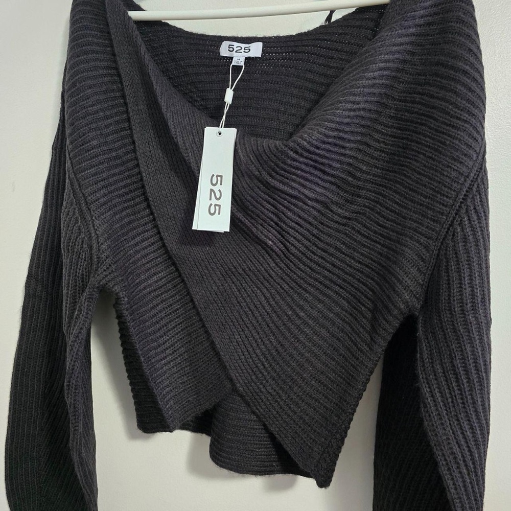 525 America black twist front sweater